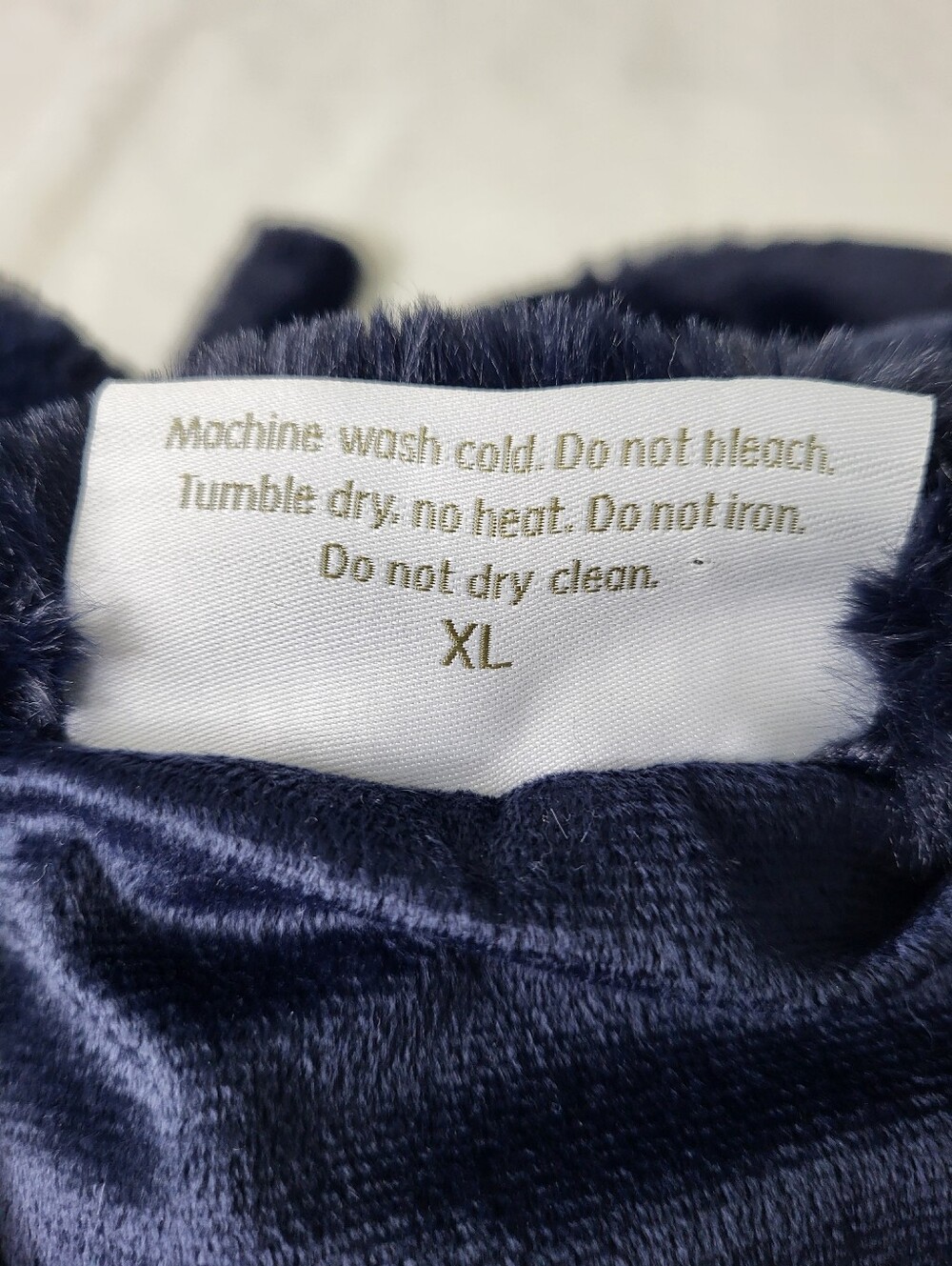 Minky Couture Plush Faux Fur Navy Bkue Robe Coat with Belt XL - Picture 9 of 10